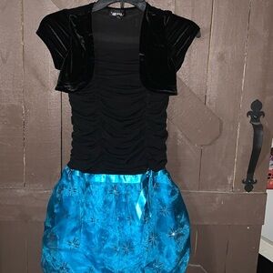 Amy Byer- girls dress